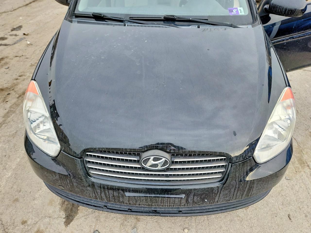 2010 HYUNDAI ACCENT GLS photo 11