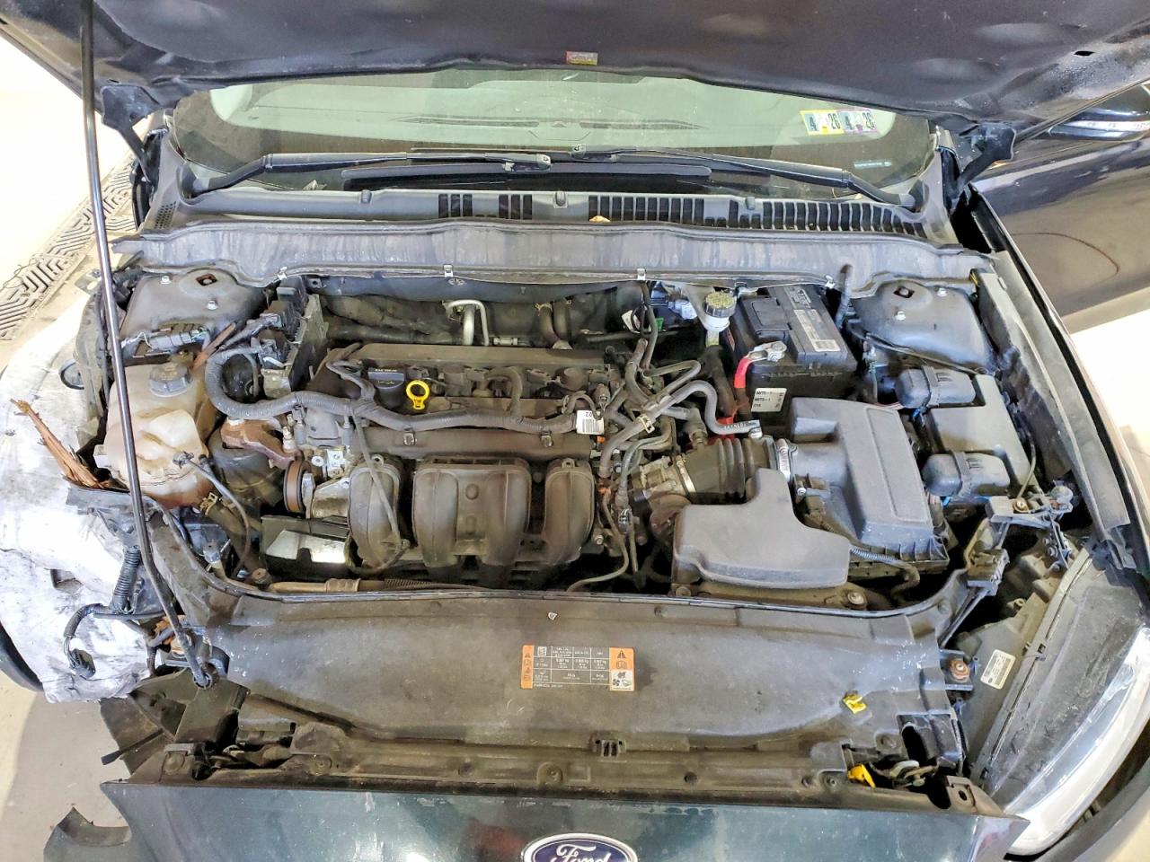 2014 FORD FUSION SE photo 21