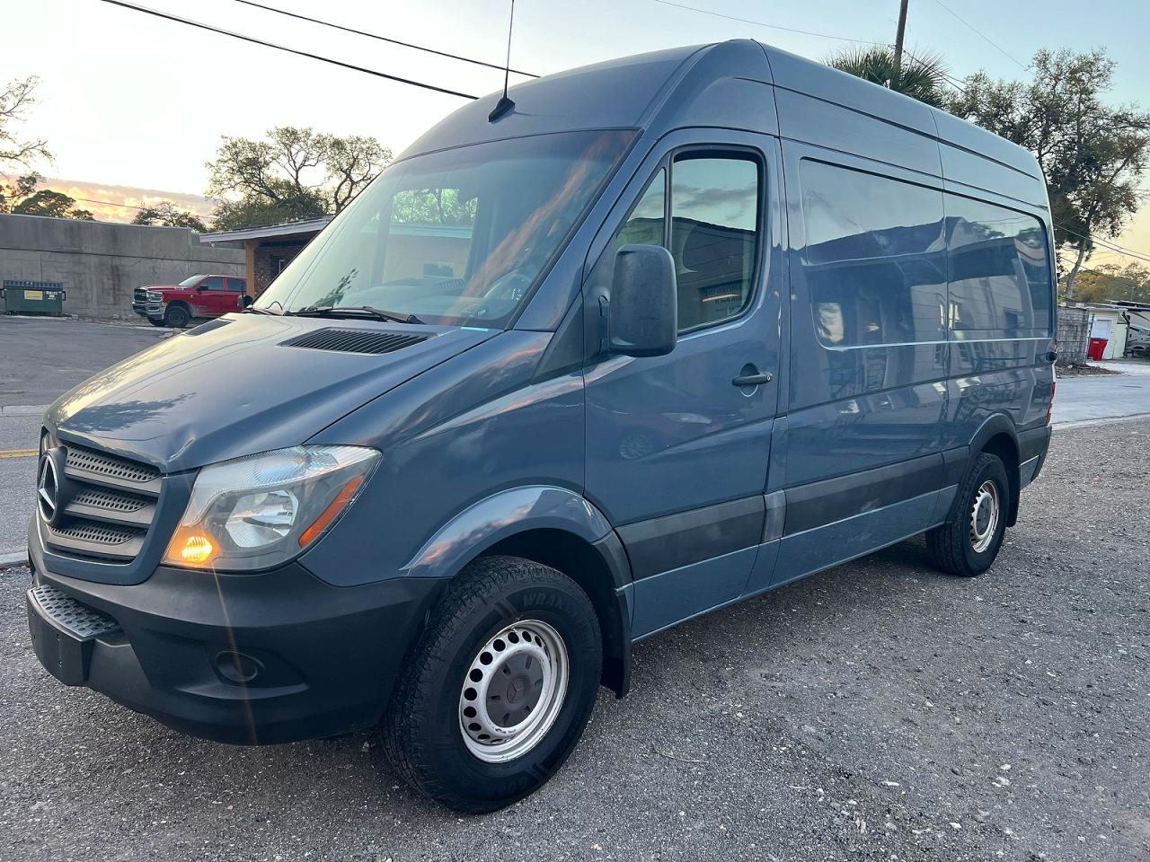 2018 MERCEDES-BENZ SPRINTER 2500 photo 4