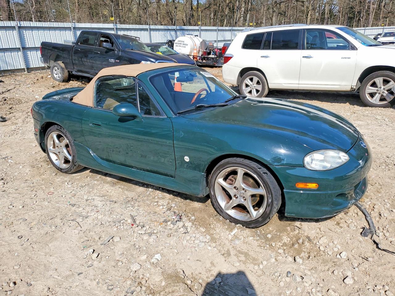 2001 MAZDA MX-5 MIATA BASE photo 4