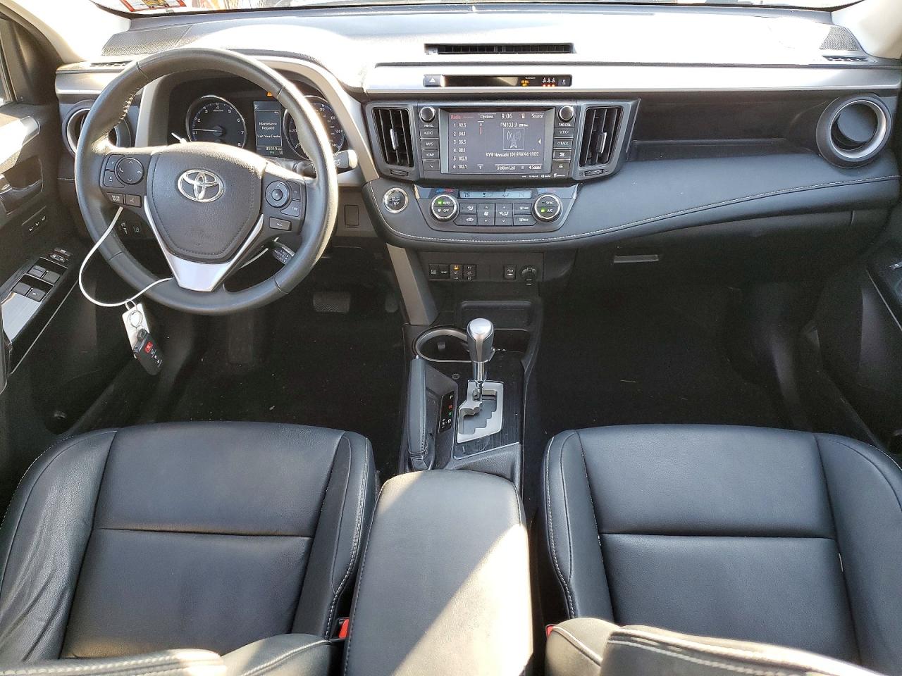 2017 TOYOTA RAV4 LIMITED photo 15