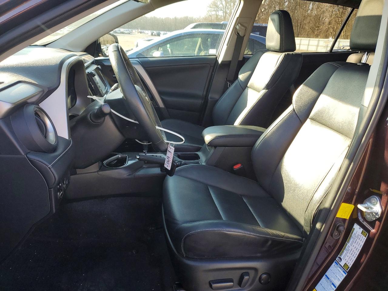 2017 TOYOTA RAV4 LIMITED photo 13