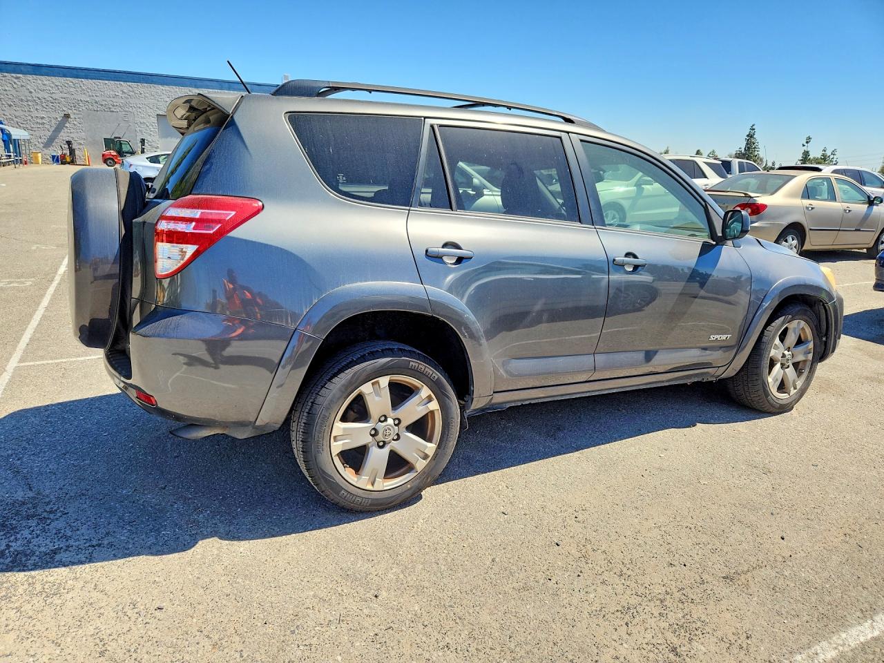 2009 TOYOTA RAV4 SPORT photo 7