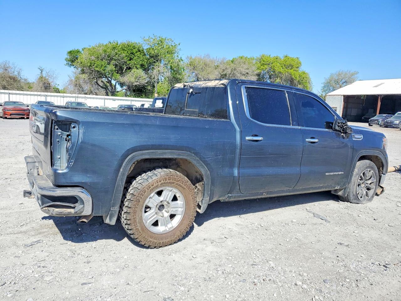 2021 GMC SIERRA C1500 SLT photo 5