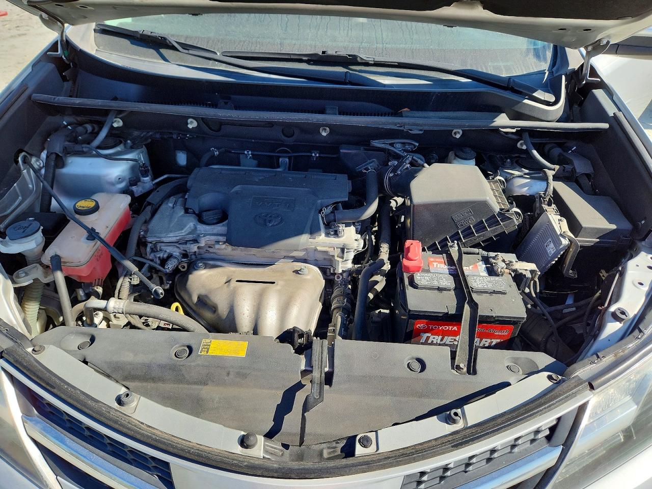2013 TOYOTA RAV4 photo 31
