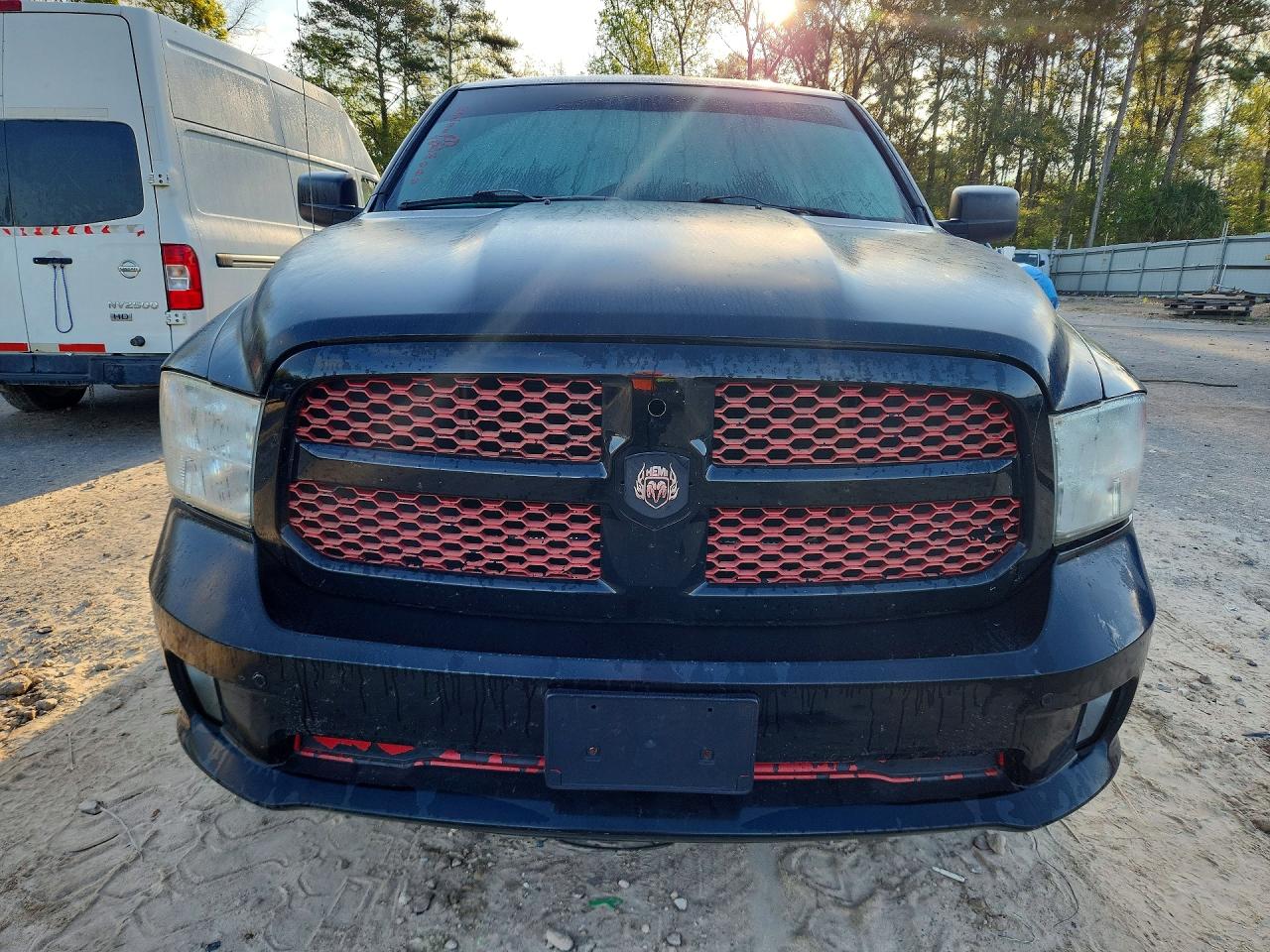 2013 RAM 1500 ST photo 5