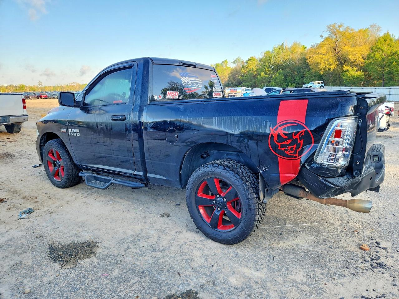 2013 RAM 1500 ST photo 2