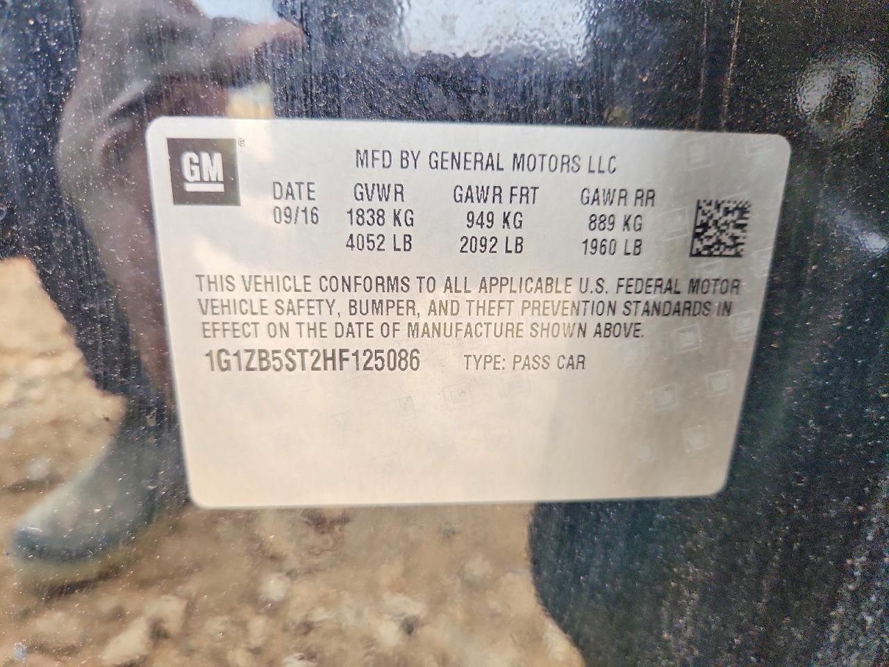 2017 CHEVROLET MALIBU LS photo 12
