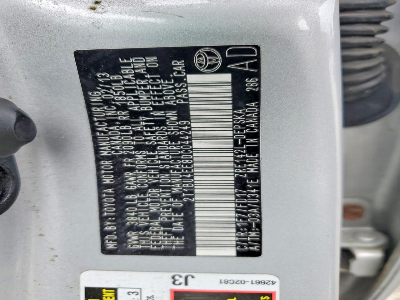 2013 TOYOTA COROLLA S photo 12