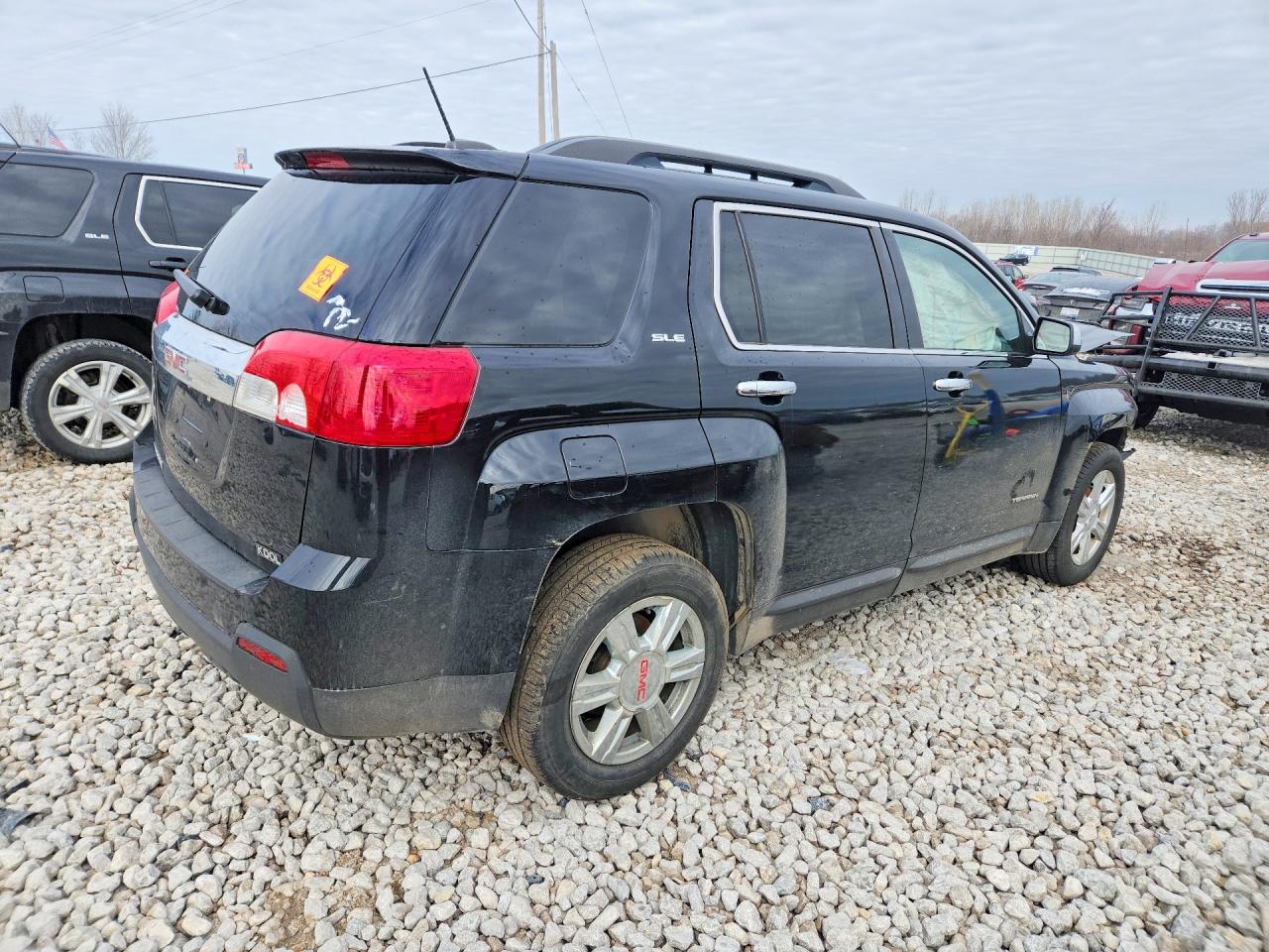 2015 GMC TERRAIN SLE photo 5