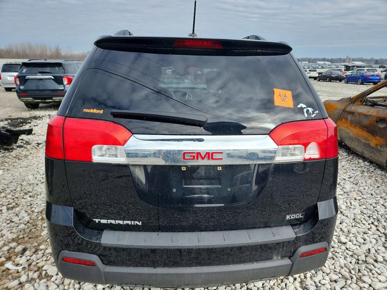 2015 GMC TERRAIN SLE photo 11