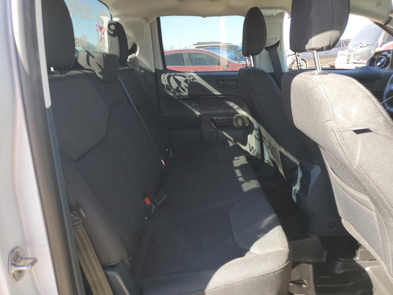 2025 FORD MAVERICK XL photo 19