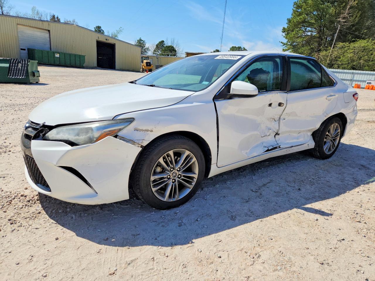 2016 TOYOTA CAMRY