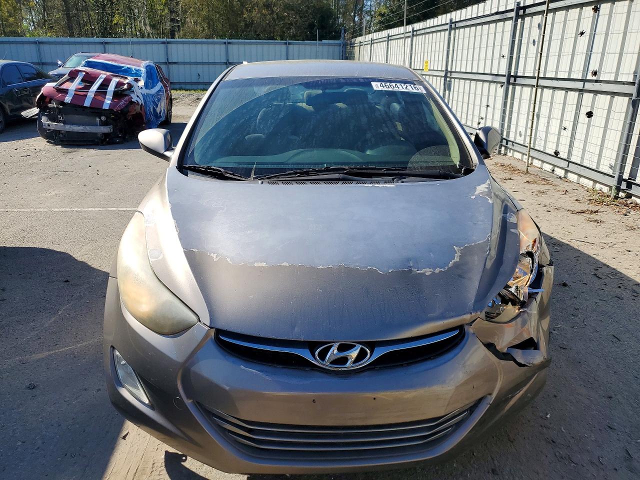 2013 HYUNDAI ELANTRA GLS photo 9