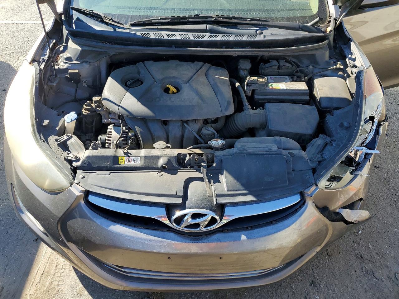 2013 HYUNDAI ELANTRA GLS photo 21