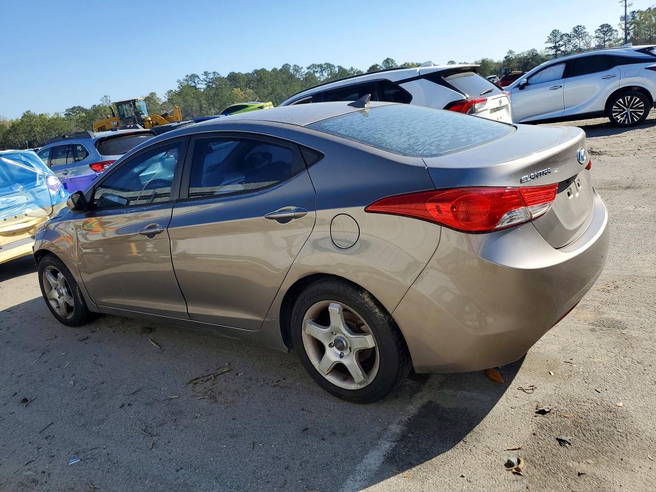 2013 HYUNDAI ELANTRA GLS photo 3