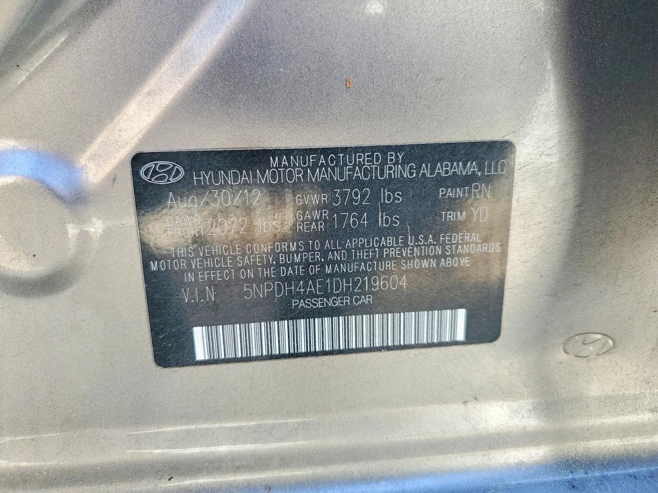 2013 HYUNDAI ELANTRA GLS photo 23
