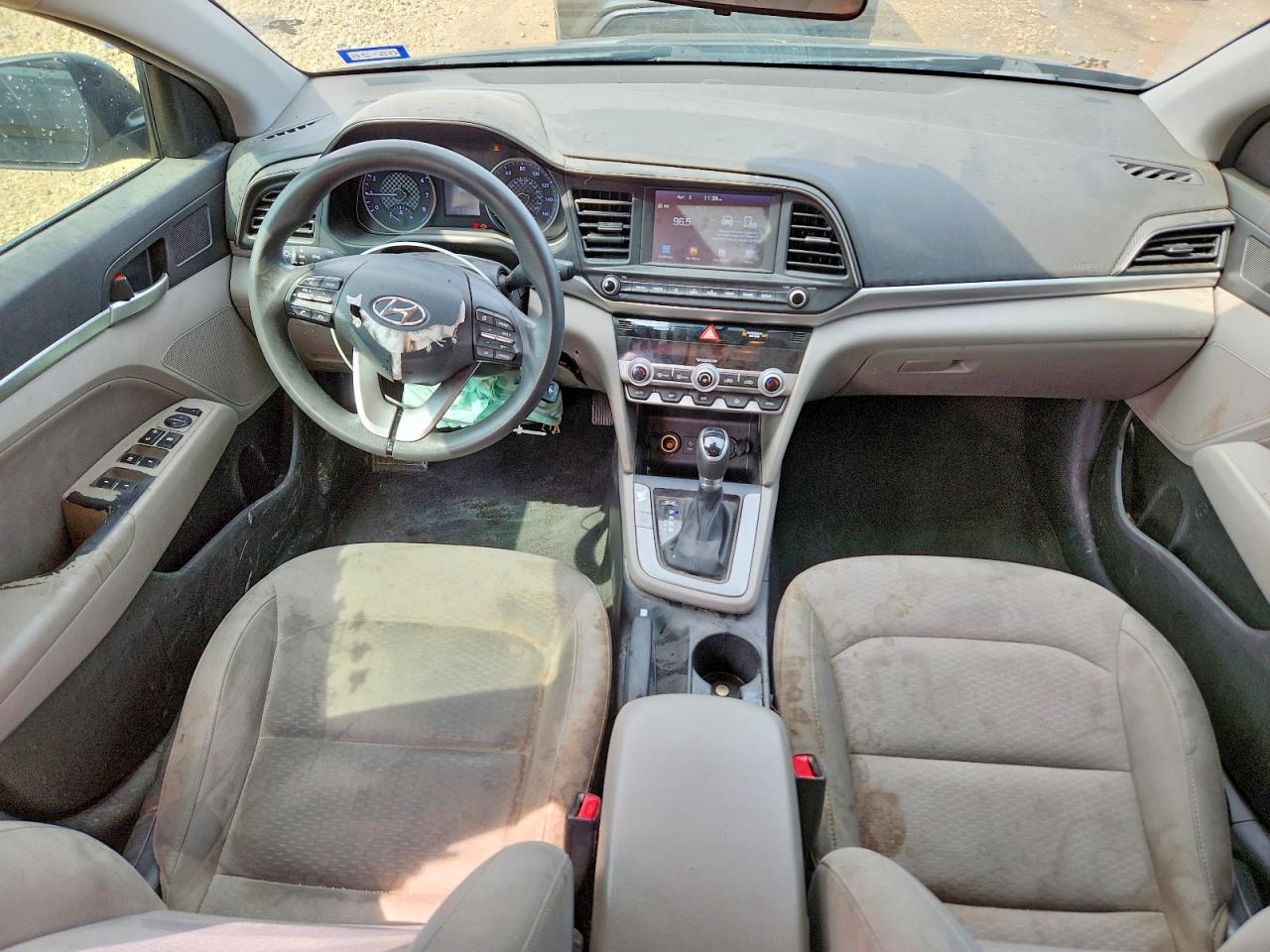 2020 HYUNDAI ELANTRA SEL photo 8