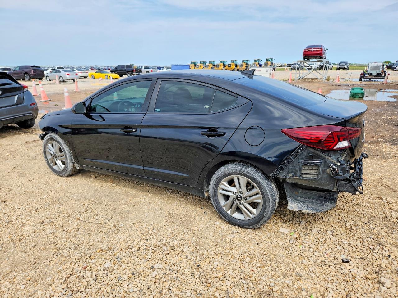 2020 HYUNDAI ELANTRA SEL photo 2