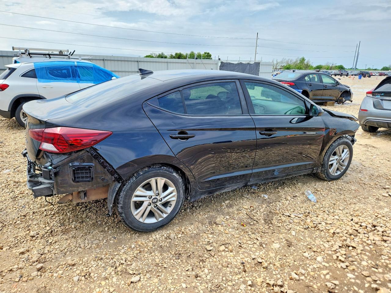 2020 HYUNDAI ELANTRA SEL photo 3