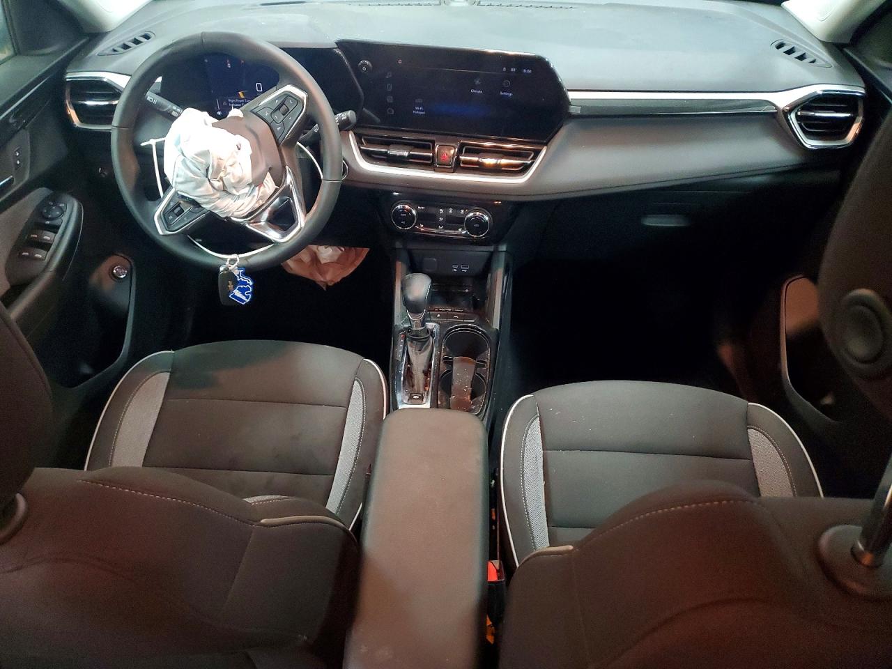 2025 CHEVROLET TRAILBLAZER LT photo 15