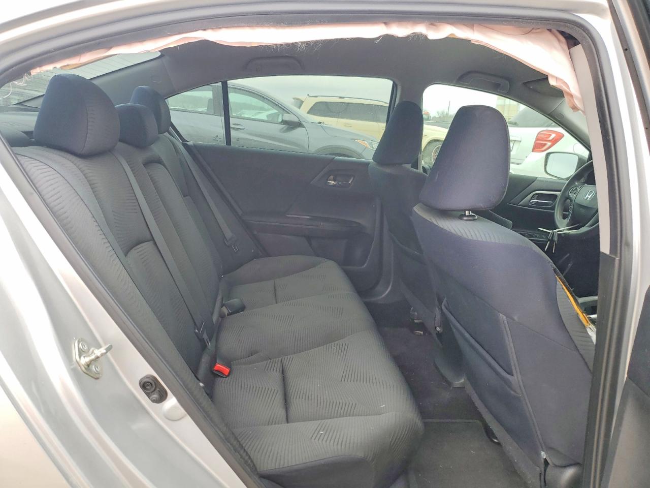 2015 HONDA ACCORD LX photo 19