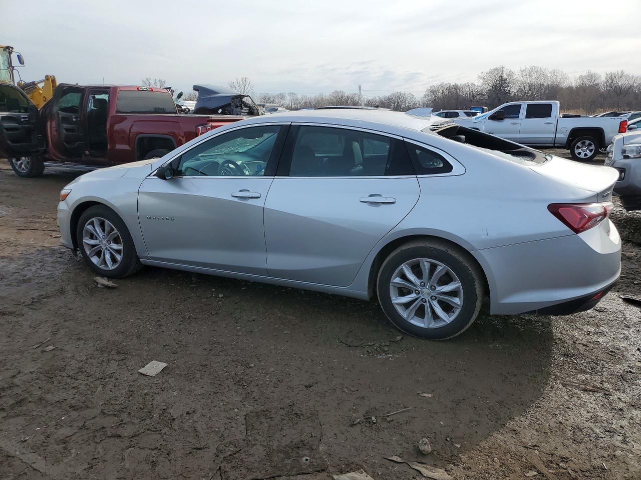 2020 CHEVROLET MALIBU LT photo 3
