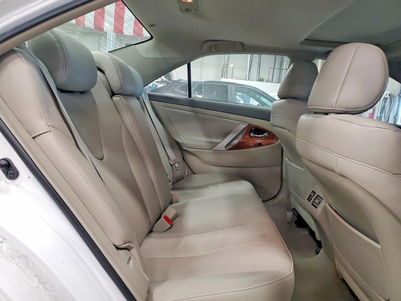 2009 TOYOTA CAMRY XLE V6 photo 19