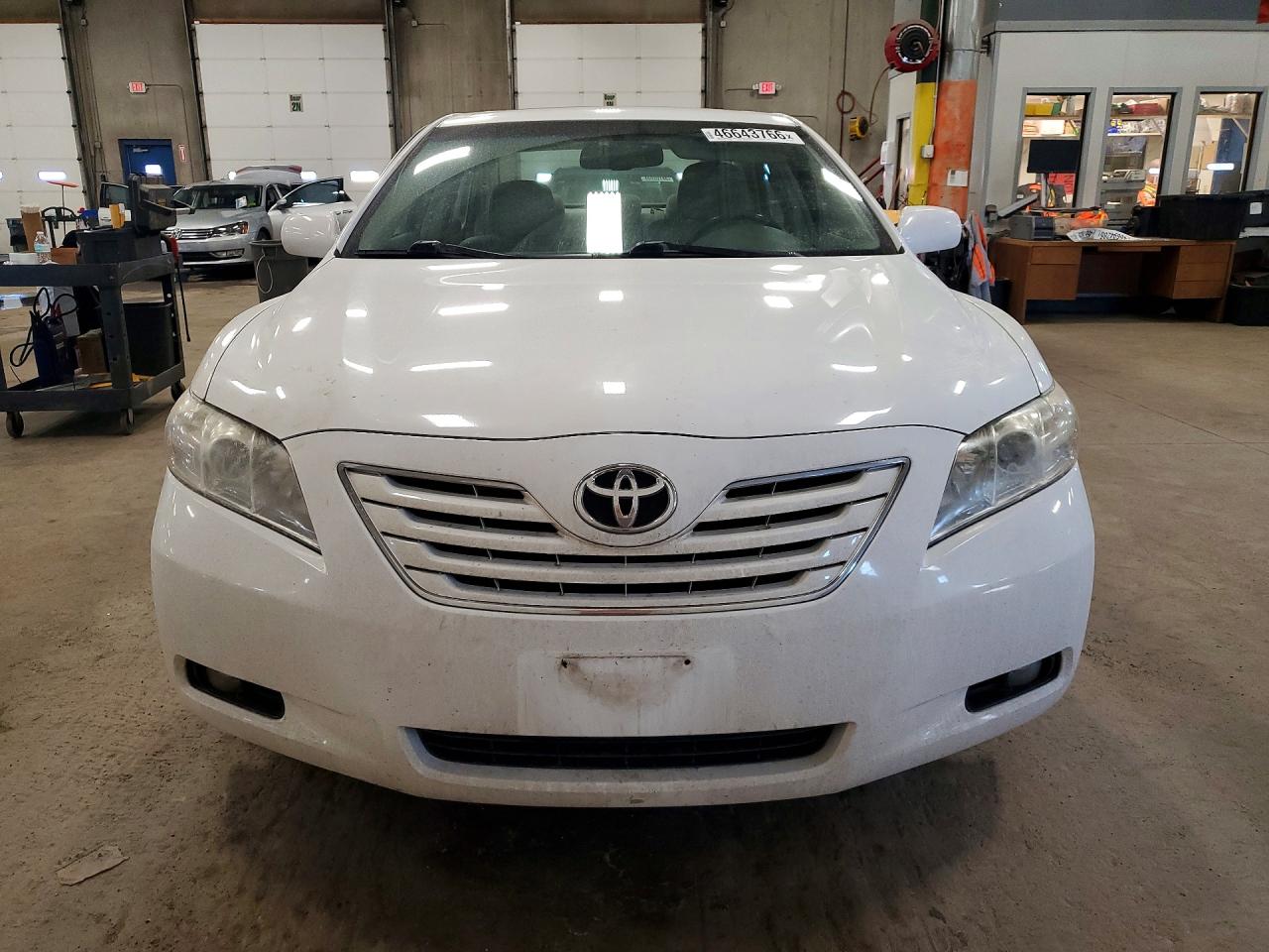 2009 TOYOTA CAMRY XLE V6 photo 9