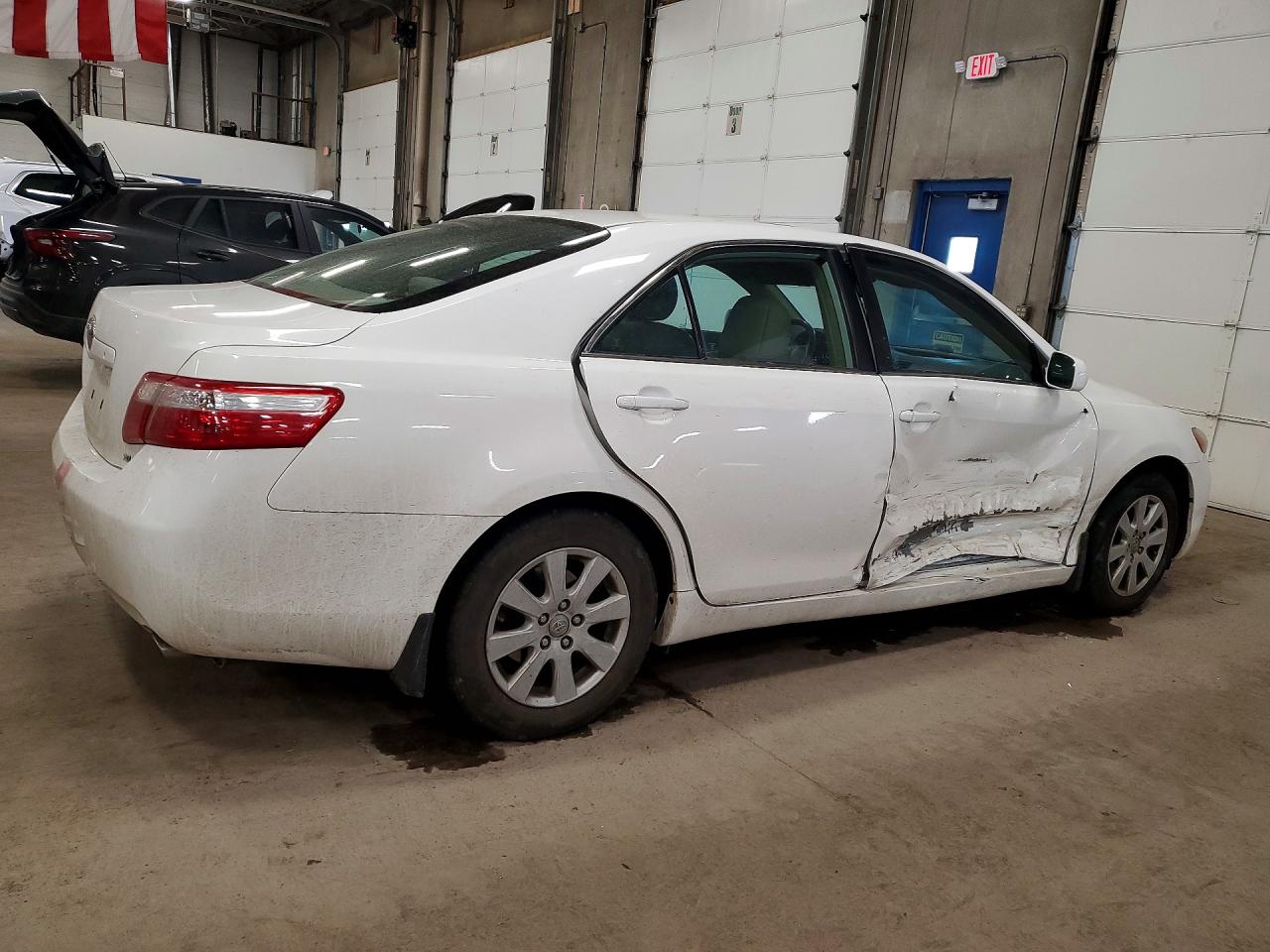 2009 TOYOTA CAMRY XLE V6 photo 5