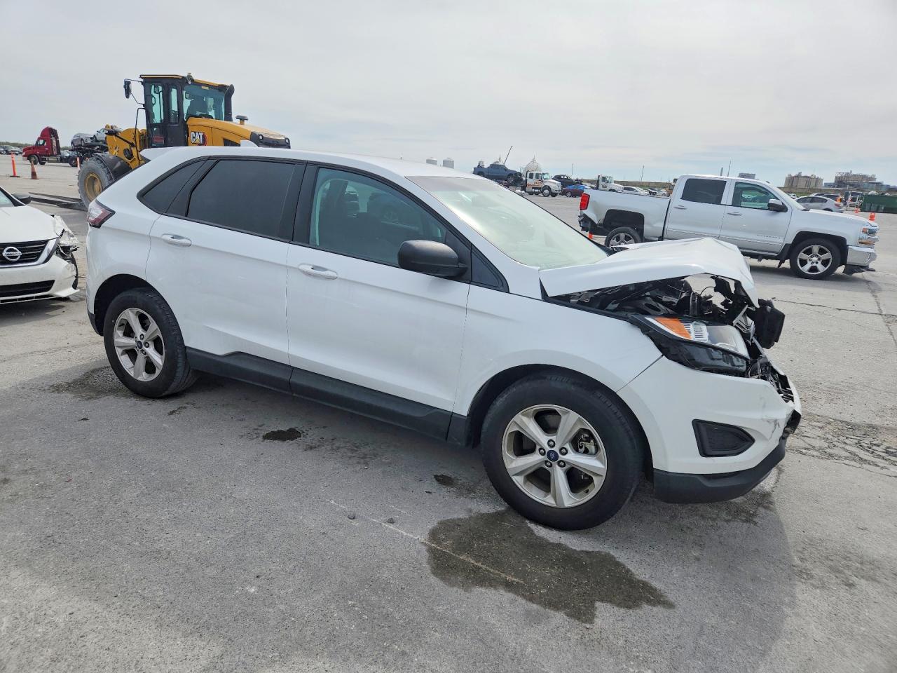 2017 FORD EDGE SE photo 4