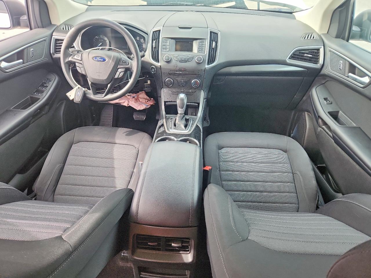 2017 FORD EDGE SE photo 8