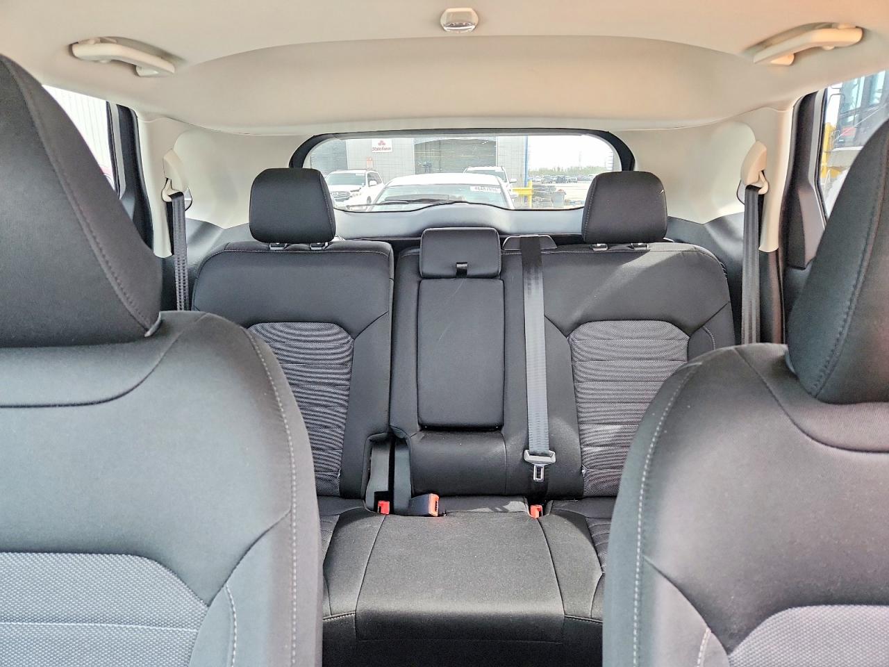 2017 FORD EDGE SE photo 10