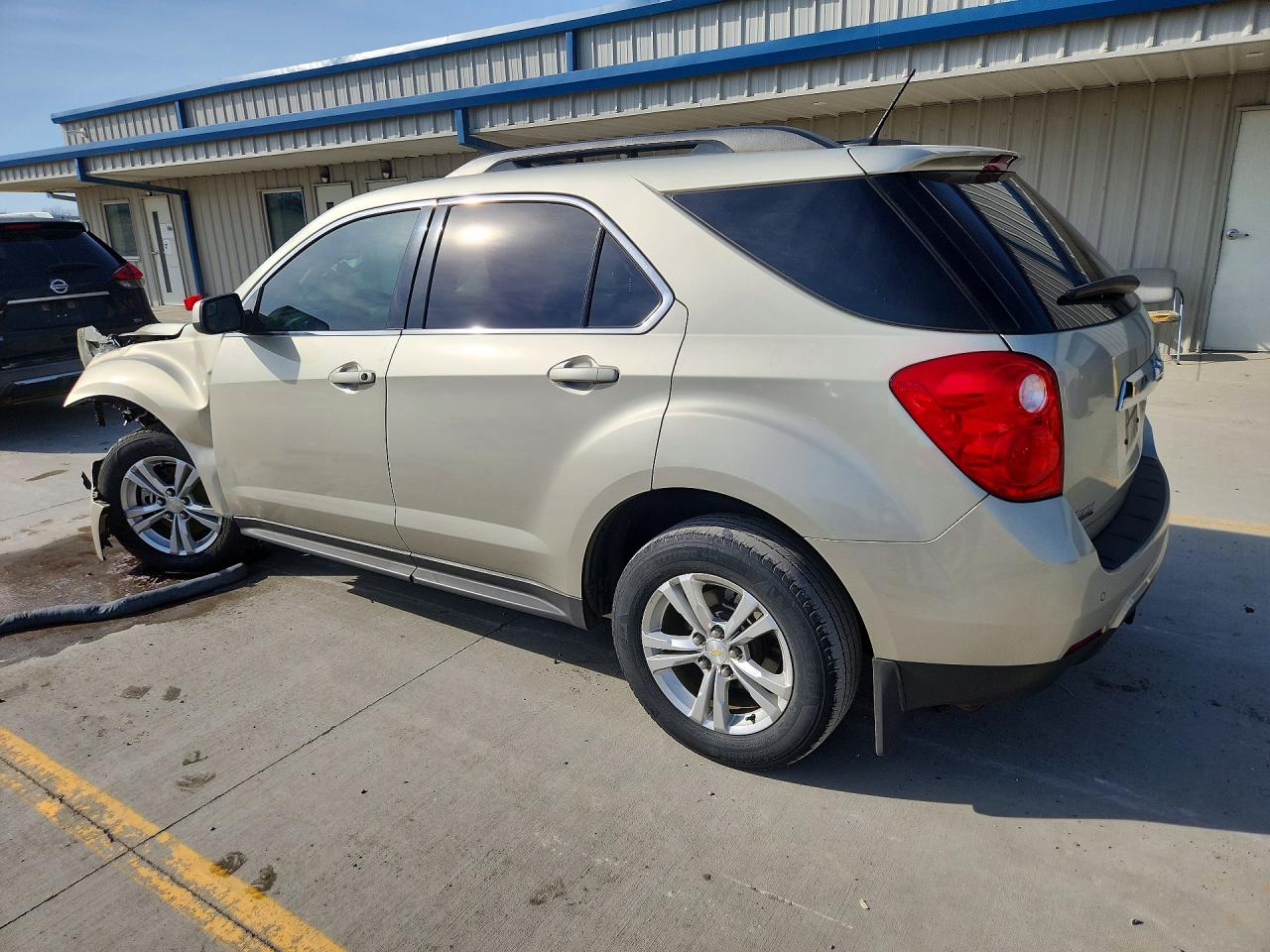 2013 CHEVROLET EQUINOX LT photo 4