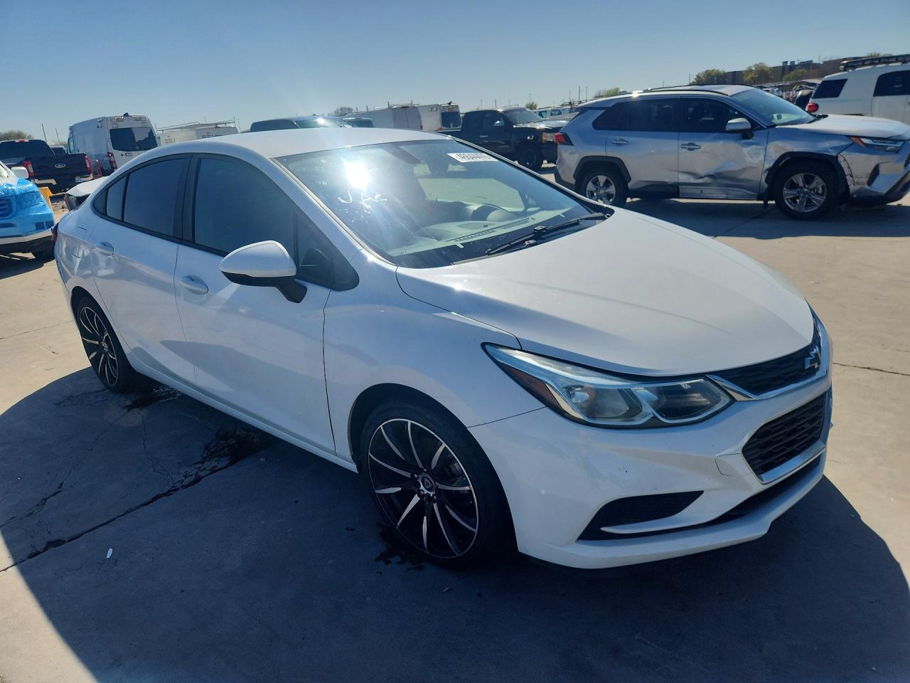 2017 CHEVROLET CRUZE LS photo 10