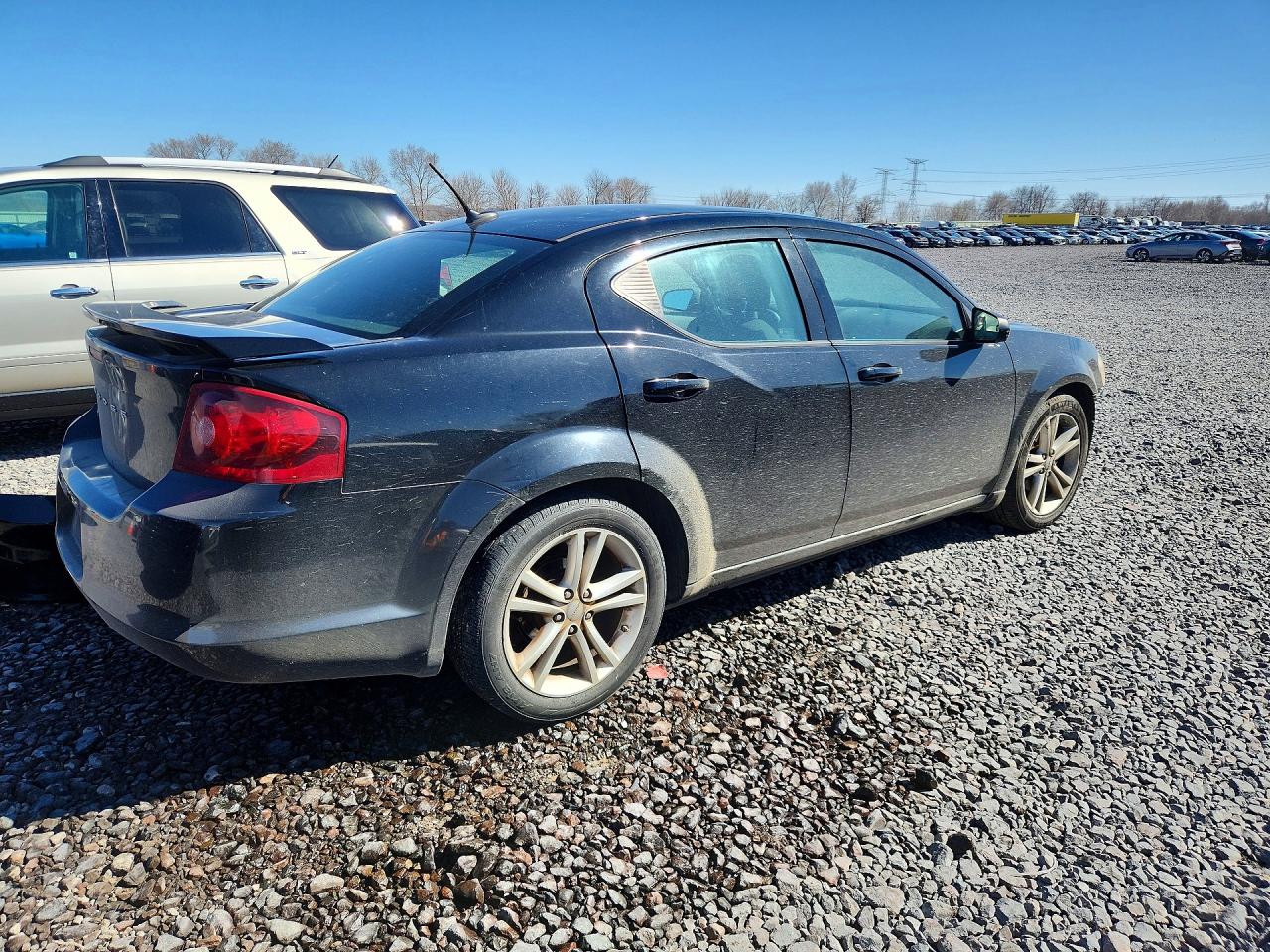 2014 DODGE AVENGER SE photo 5