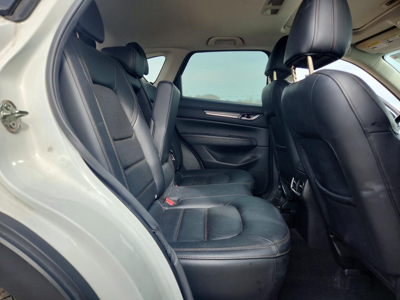 2017 MAZDA CX-5 GRAND TOURING photo 11