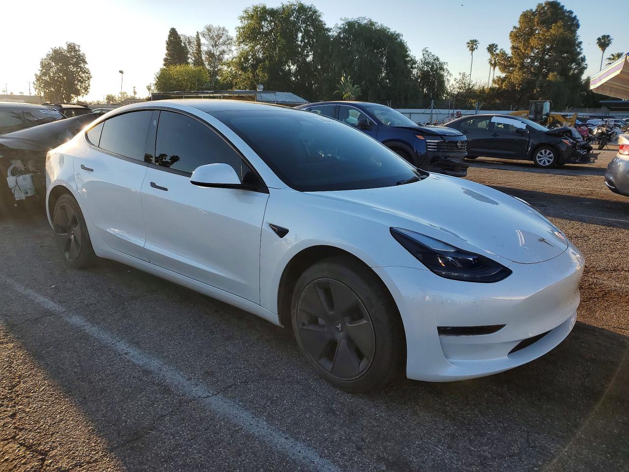2023 TESLA MODEL 3 photo 10
