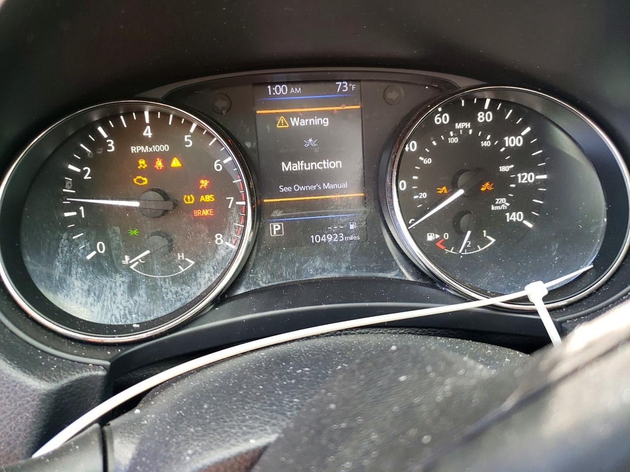 2019 NISSAN ROGUE SV photo 17