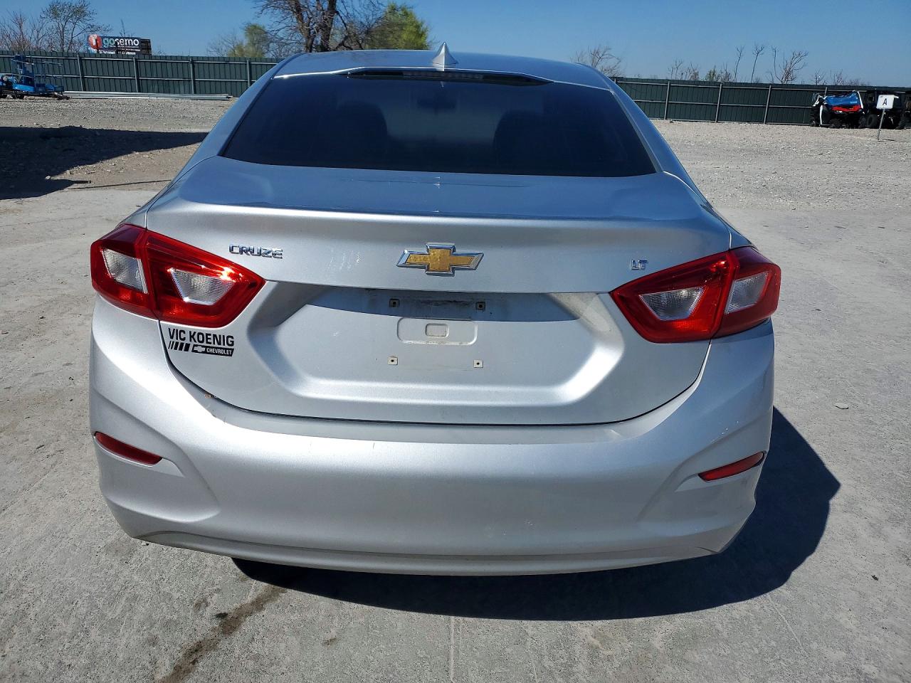 2016 CHEVROLET CRUZE LT photo 11