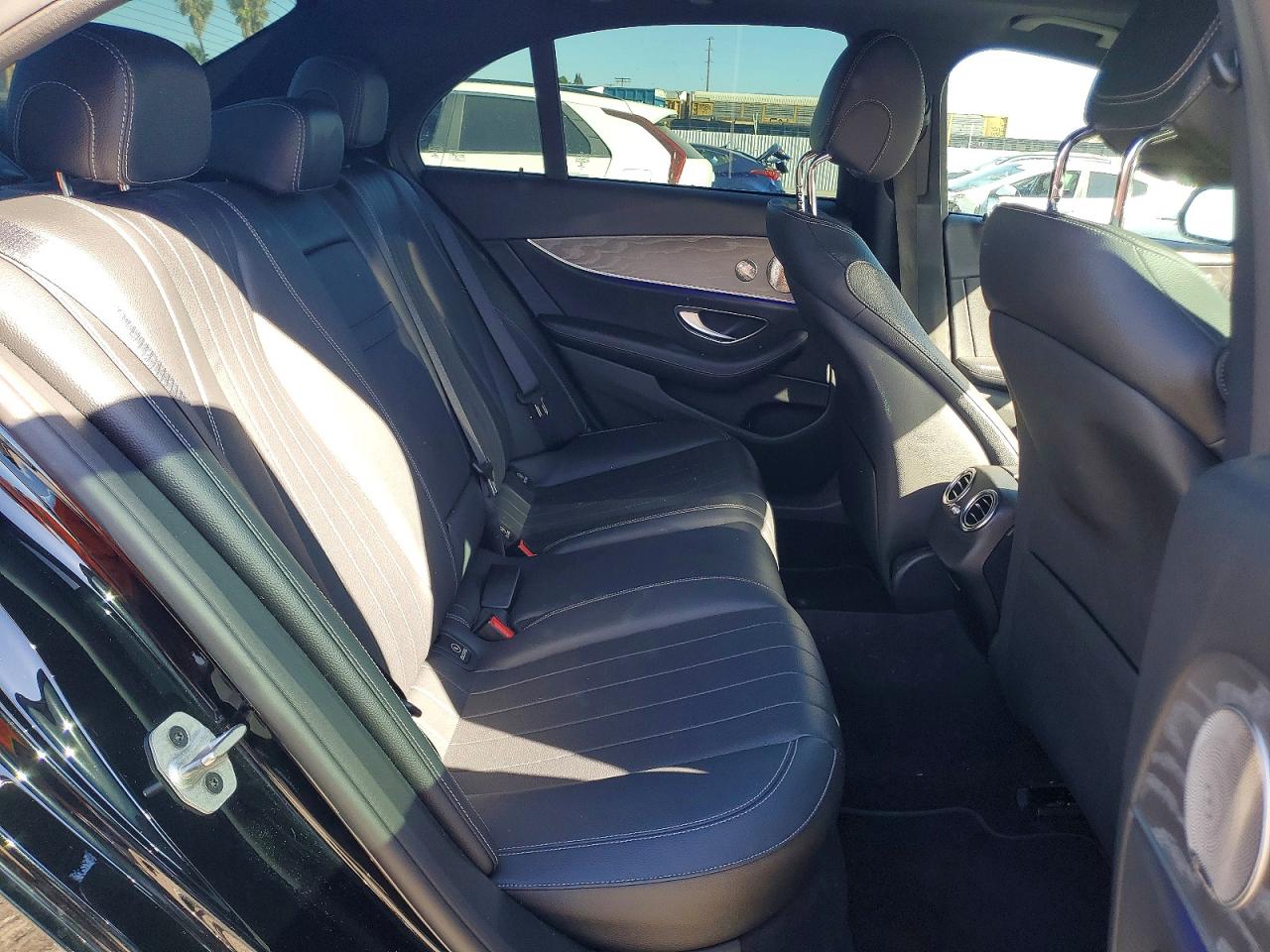 2021 MERCEDES-BENZ E 350 photo 10