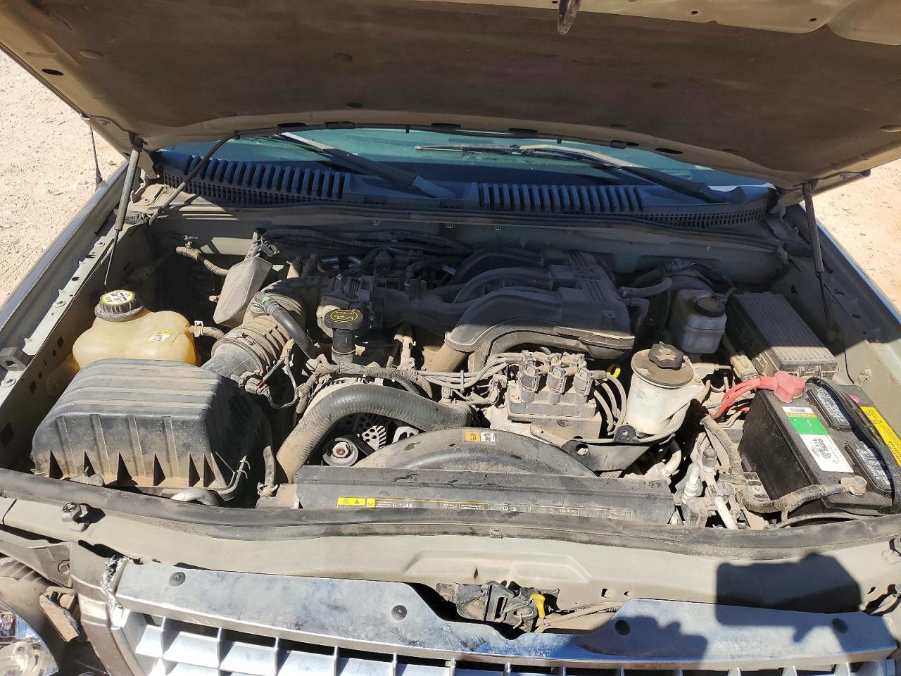 2005 FORD EXPLORER XLT photo 12