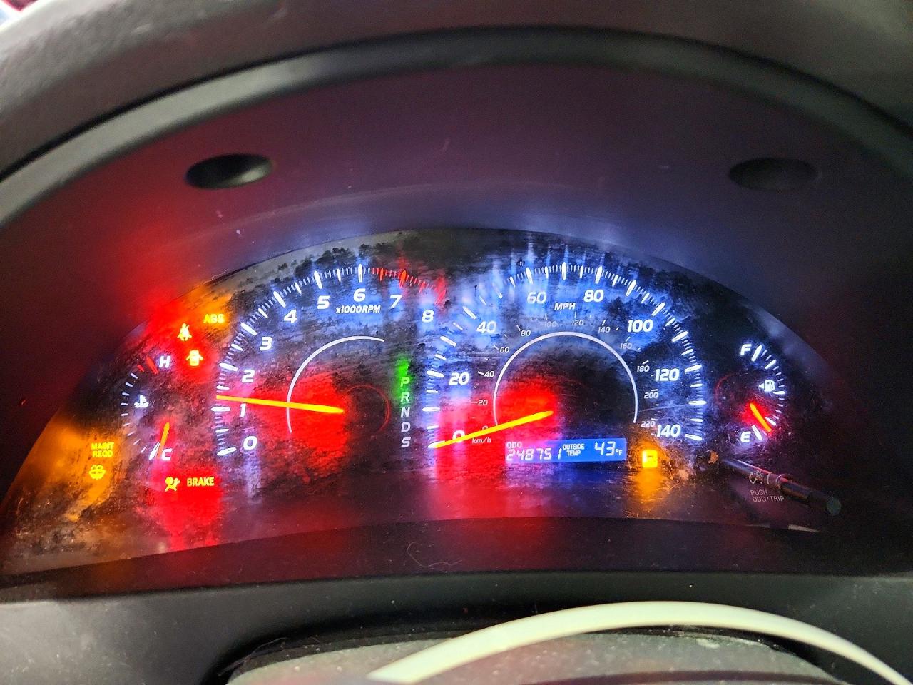 2010 TOYOTA CAMRY LE photo 17