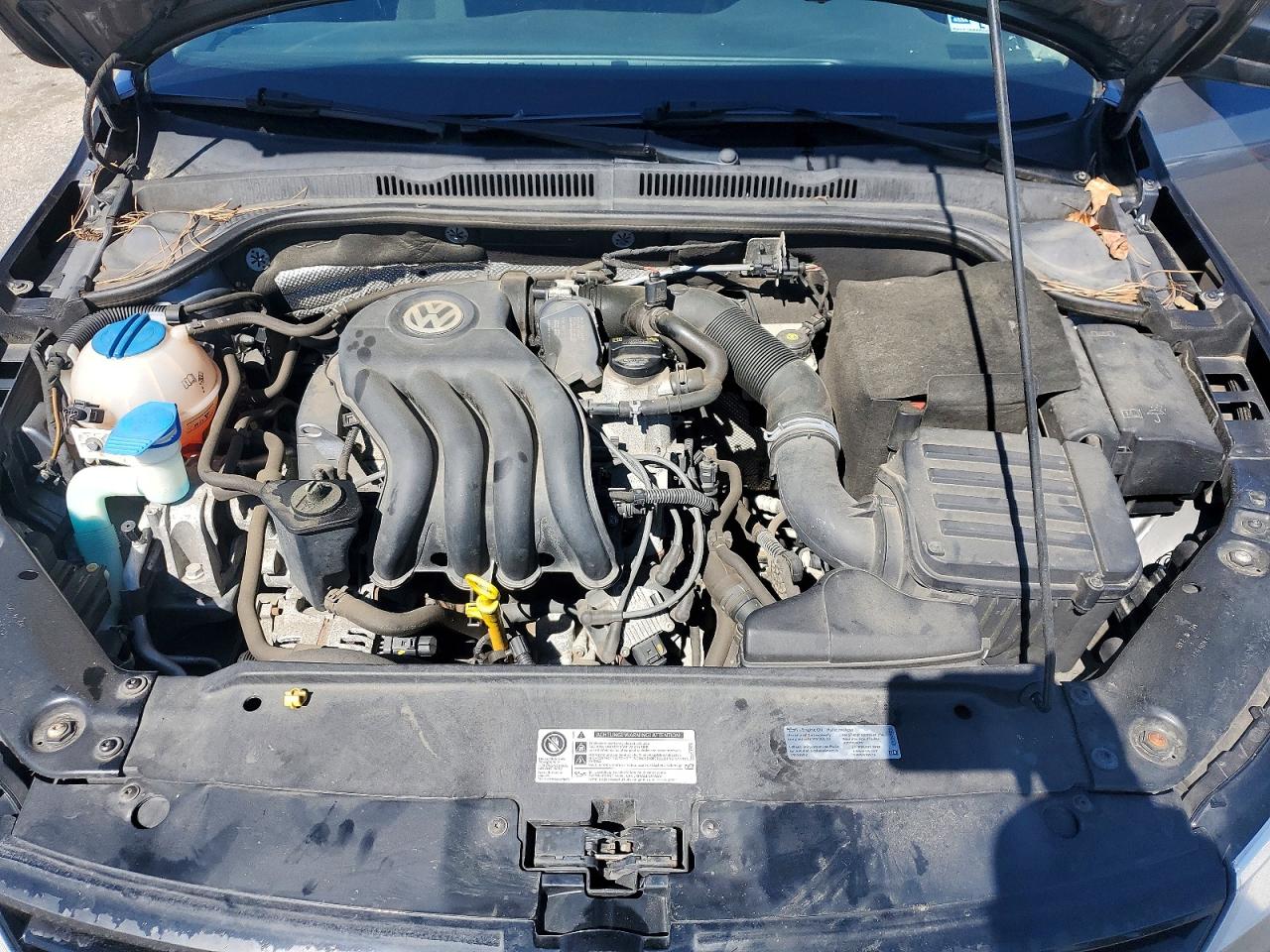 2014 VOLKSWAGEN JETTA BASE photo 21