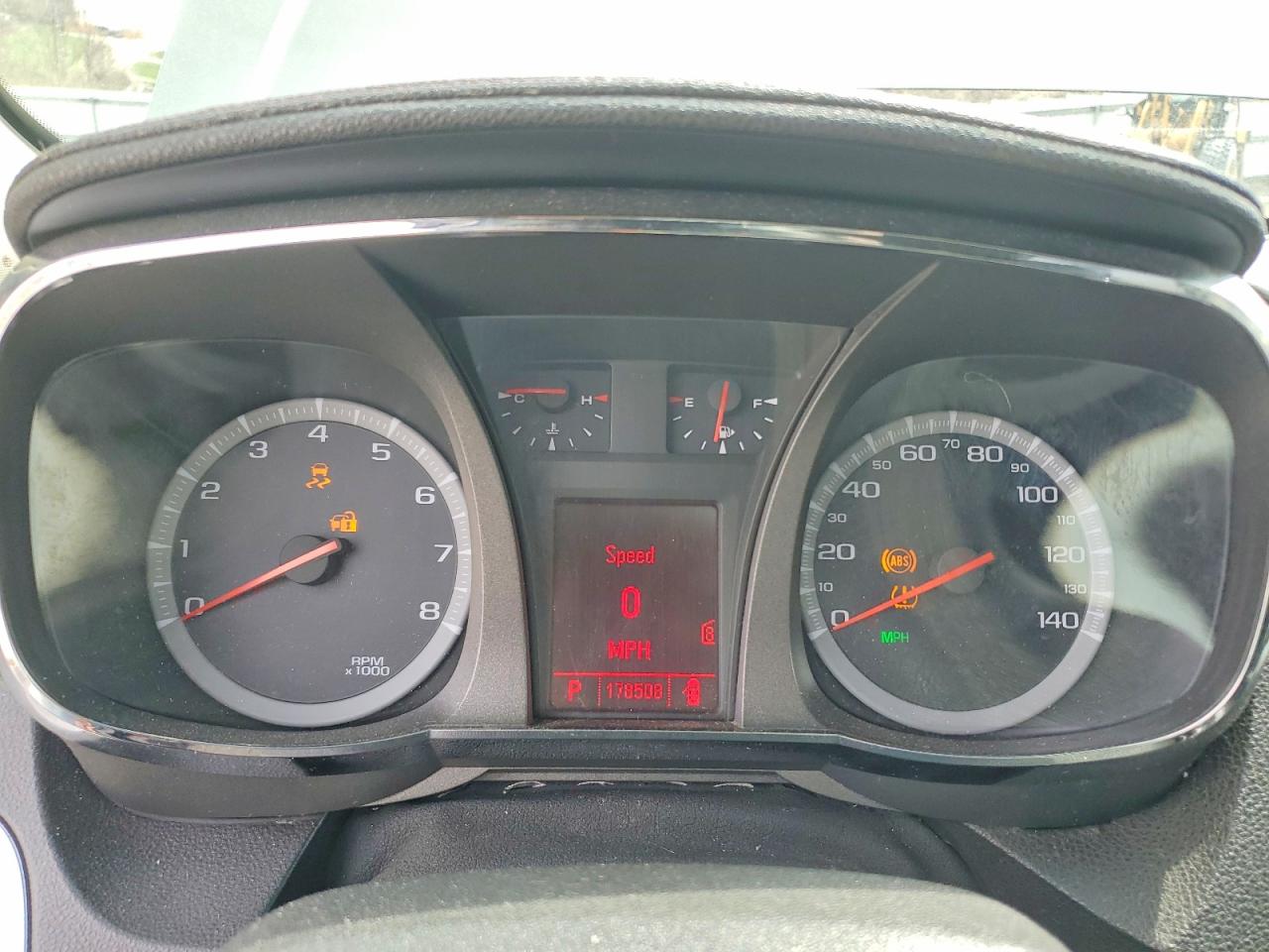 2011 GMC TERRAIN SLT photo 9