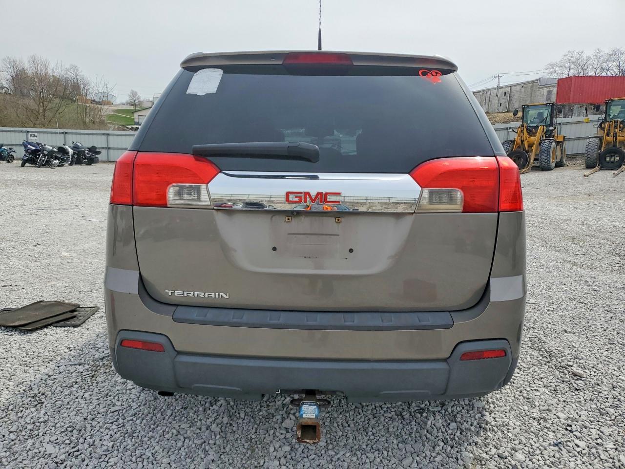 2011 GMC TERRAIN SLT photo 6