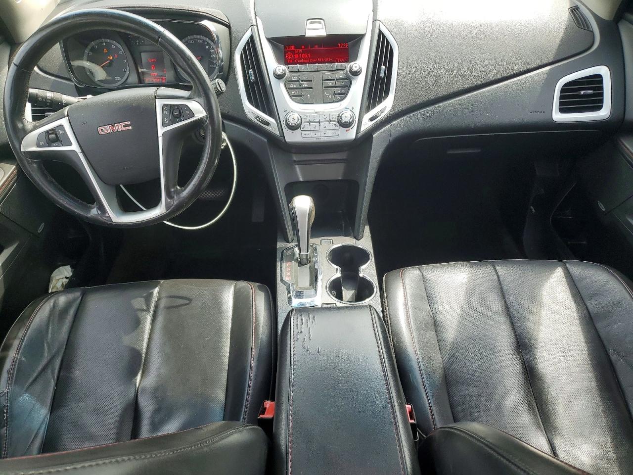 2011 GMC TERRAIN SLT photo 8