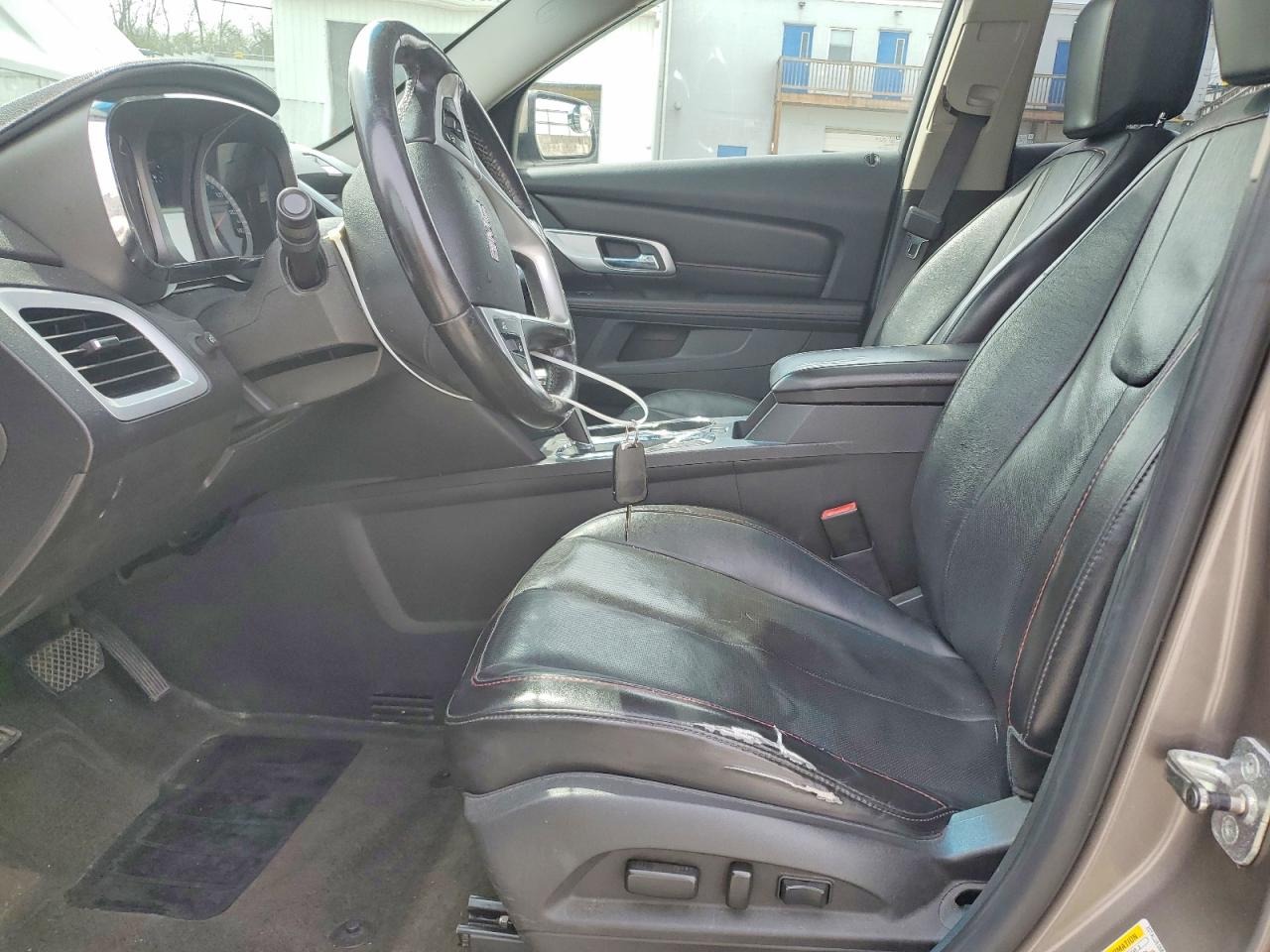 2011 GMC TERRAIN SLT photo 7