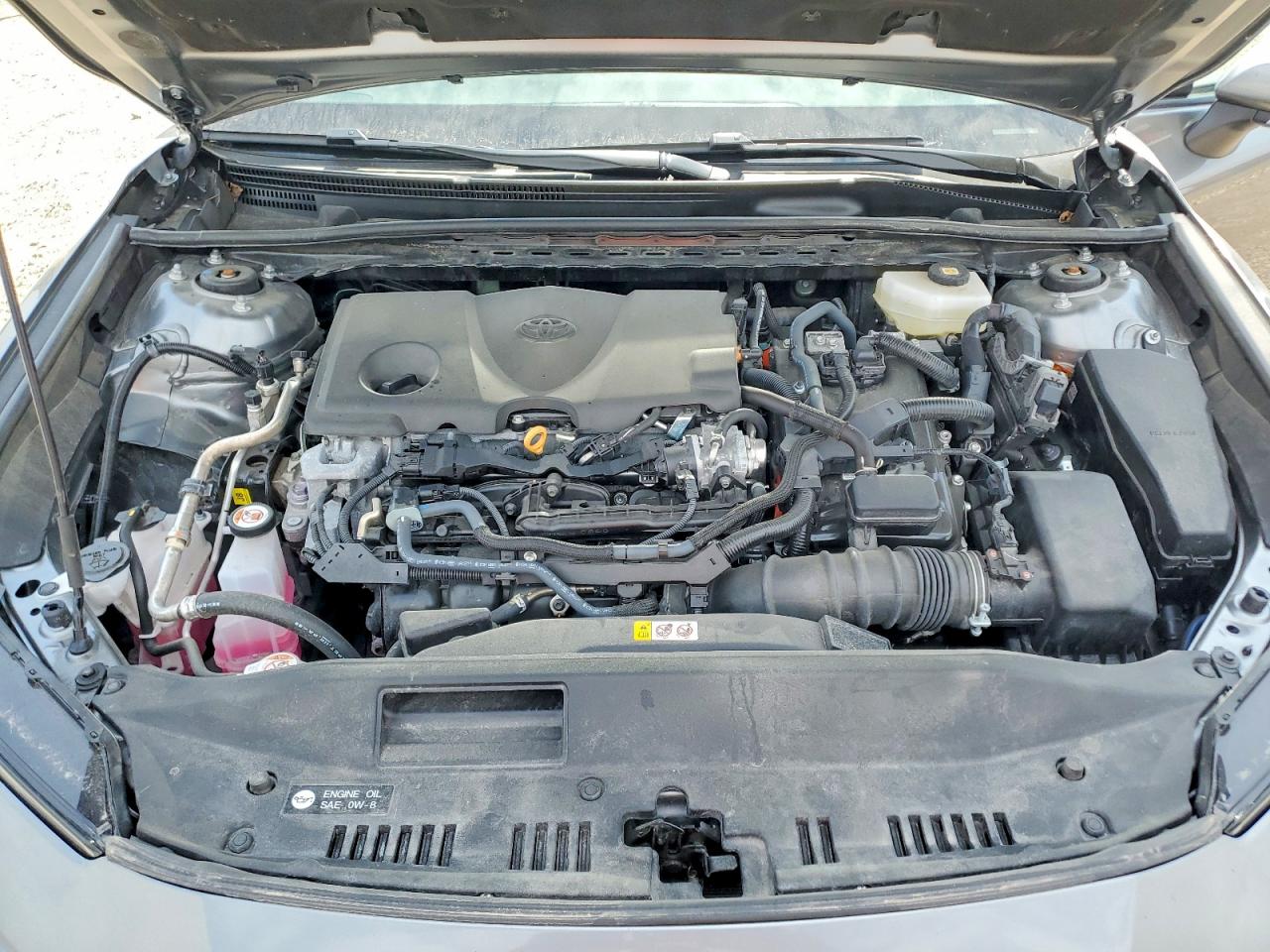 2025 TOYOTA CAMRY photo 31