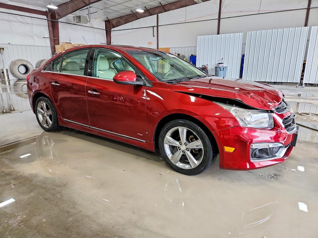 2015 CHEVROLET CRUZE LT photo 4
